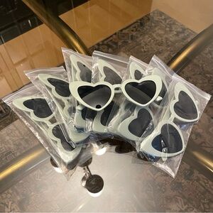 Set of 8 Heart-Shaped Light Green Sunglasses